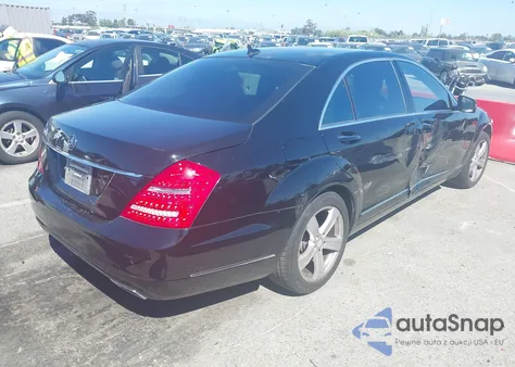 2010 Mercedes-Benz S 550 из США, поврежденный, VIN WDDNG7BB9AA346042